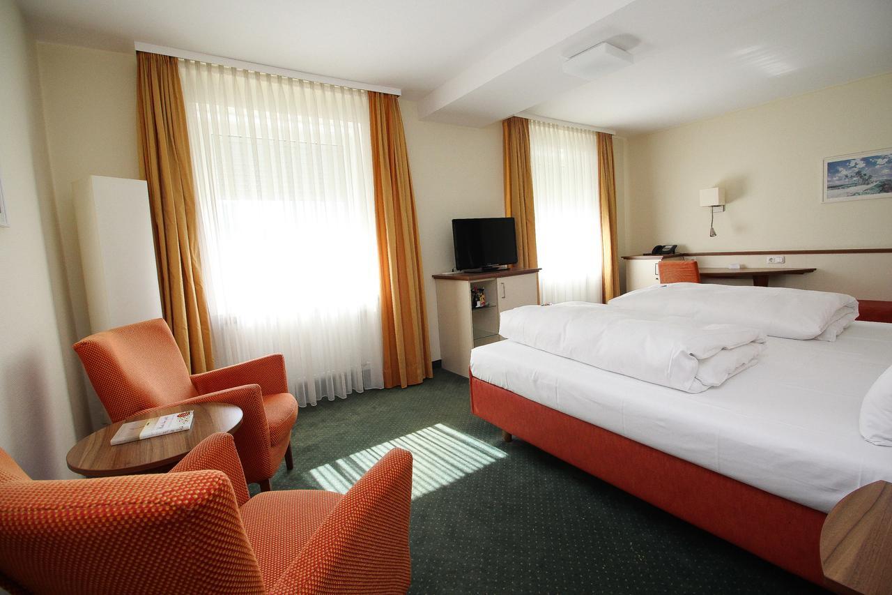 Hotel Leopold Μόναχο Εξωτερικό φωτογραφία